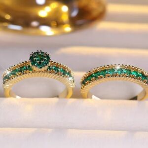 Vintage Classic Gold Emerald Engagement Rings Women Double Band Design Size 6